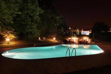 تختخواب و صبحانه Villa Ghiringhelli