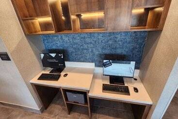 هتل Hawthorn Extended Stay By Wyndham Del Rio