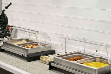 هتل Hawthorn Extended Stay By Wyndham Del Rio