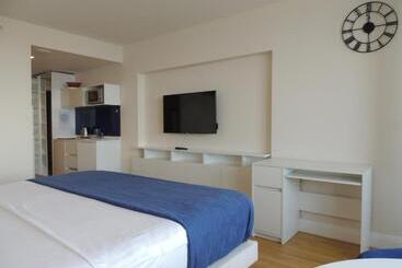 هتل Orbi City Apartments