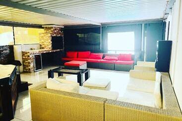 پانسیون Cozy Corner Guesthouse