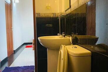 پانسیون White Villa