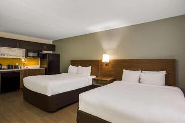 هتل Mainstay Suites Savannah Midtown