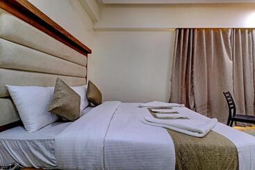 هتل Sun Inn Residency Rabale