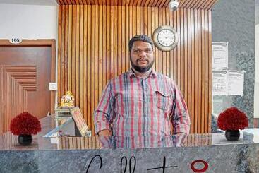 هتل Capital O Vihari Grand Inn