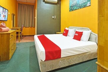 هتل Oyo 90672 De Paradise Turtle