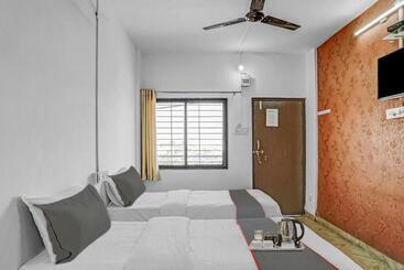 هتل Oyo Flagship 70230 Homely Stay