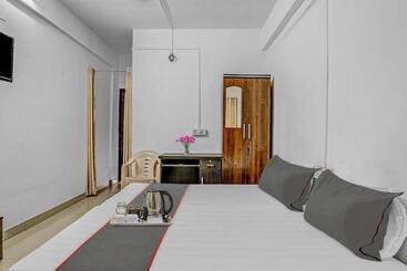 هتل Oyo Flagship 70230 Homely Stay