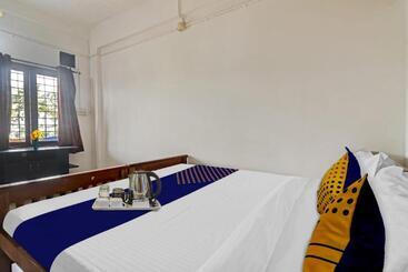 هتل Spot On Jayesh Guest House