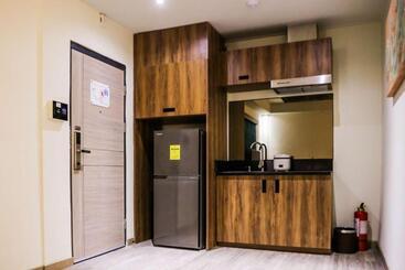 هتل Surestay Studio By Best Western Clarkview, Angeles City