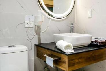 هتل Surestay Studio By Best Western Clarkview, Angeles City