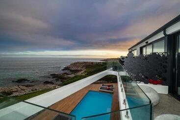 پانسیون Boutique Ocean Views   Incorporating Wendy S