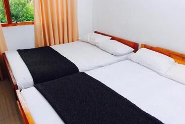 پانسیون Cool Breeze Guest Inn