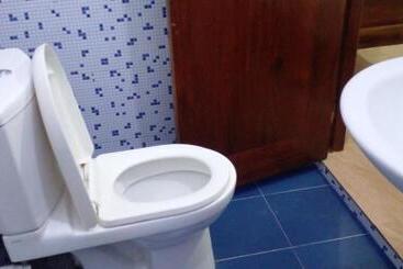 پانسیون Cool Breeze Guest Inn