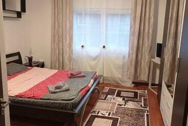 تختخواب و صبحانه Apartament