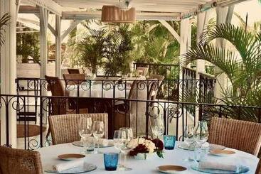 هتل La Villa Hibiscus, Saint Martin