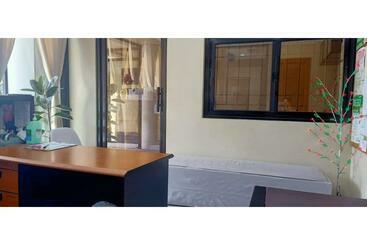 酒店 Oyo 908 Silverio Suites