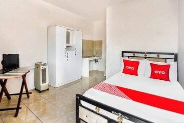 هتل Tutus Homestay Syariah Redpartner