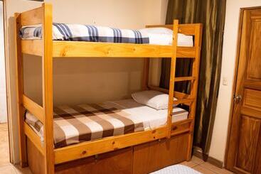 پانسیون Eco Hotel Puerto Urbano