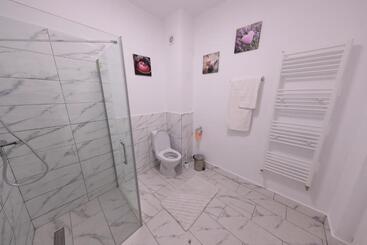پانسیون Casa Cojocaru