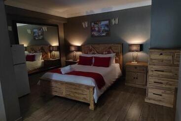 پانسیون Crayfish Creek Guest House