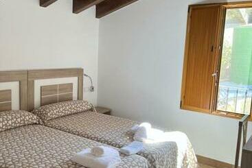 Pension Orueiro Vilaserio - Negreira