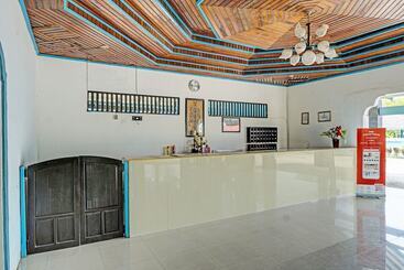 Capital O 91806 Hotel Batu Suli