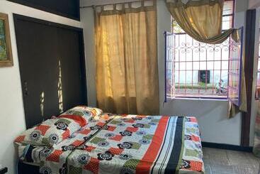 پانسیون Casa Verde Hospedaje