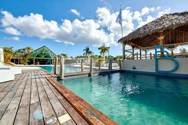 استراحتگاه Bungalow La Kawannaise   Piscine, Terrasse, Plage
