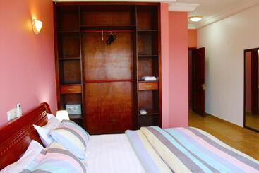 هتل Residence Le Carat Silverline