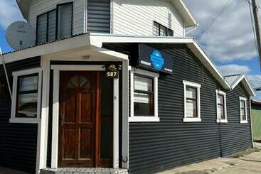 بنسيون Hostal B&b Coastal Natales
