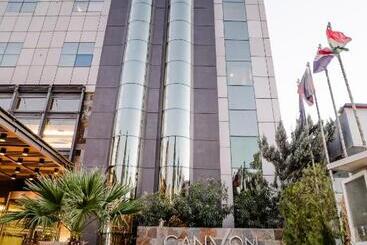 Canyon Hotel Erbil