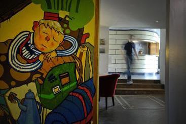 Hostel City Sleepin