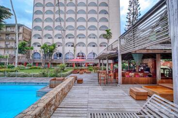 هتل Akwa Palace Douala