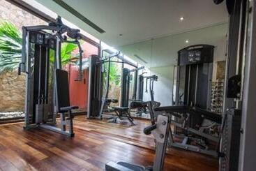 هتل Akwa Palace Douala