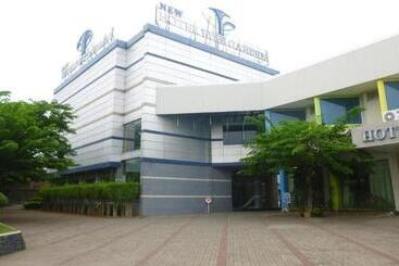 هتل New Puri Garden Bandara Semarang