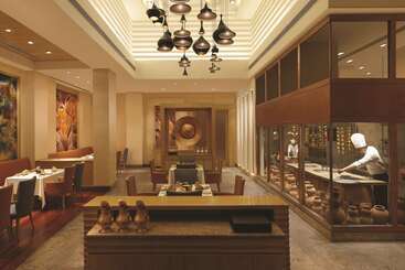 هتل Doubletree By Hilton  Agra