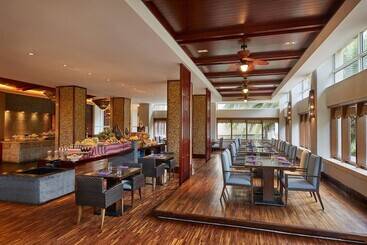 هتل Four Points By Sheraton Shenzhou Peninsula Resort