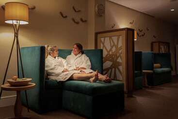 هتل Hilton Southampton   Utilita Bowl