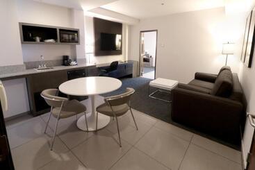 Holiday Inn Express Hotel & Suites Hermosillo, An Ihg