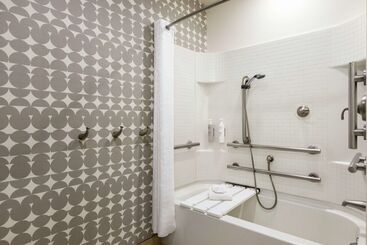 هتل Home2 Suites By Hilton Ny Long Island City/manhattan View