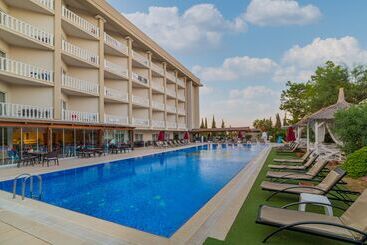 هتل Justiniano Deluxe Resort