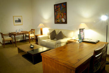 호텔 Mesra Business & Resort