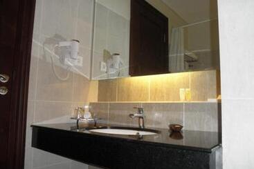 The Oxalis Regency Hotel Magelang