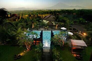 The Oxalis Regency Hotel Magelang