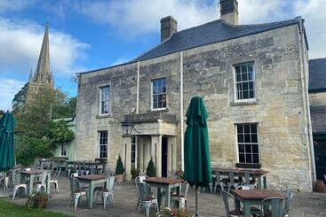 فندق صغير The Castle Inn Bradford On Avon