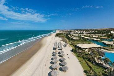 هتل Dom Pedro Laguna Beach Resort & Golf