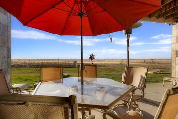 تختخواب و صبحانه Summit Villa Bnb