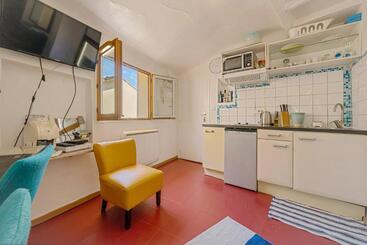 Catherine Studios