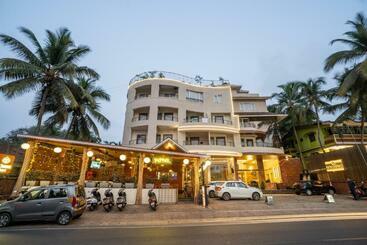 호텔 Le Seasons Resort
